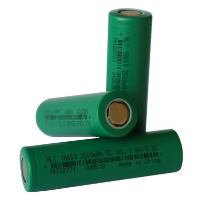 ऊर्जा भंडारण के लिए रिचार्जेबल लिथियम 2500mah 18650 बैटरी सेल