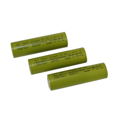 3.6V बेलनाकार उच्च सुरक्षा लिथियम आयन रिचार्जेबल बैटरी सेल 2200mah 18650