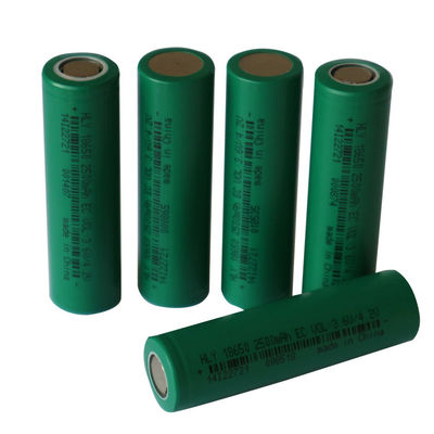 फ्लैशलाइट के लिए हाई पावर 18650 लिथियम आयन बैटरी 3.6v 2500mah सेल