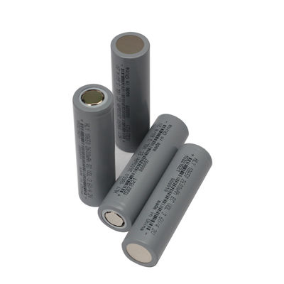 घरेलू उपकरणों के लिए हाई डिस्चार्ज 3.6V NCM Li Ion 18650 2600mah बैटरी