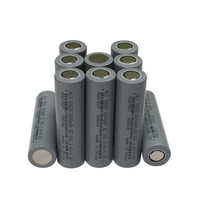 ऊर्जा भंडारण के लिए हाई पावर सेल 3.6 वोल्ट ली आयन 2600mah 18650 बैटरी